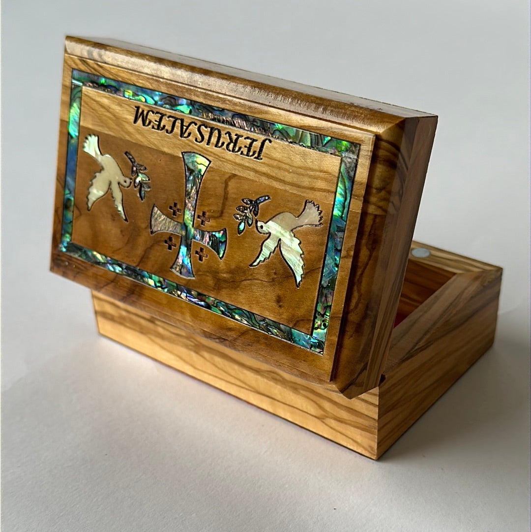 Jewelry/Rosary Box (Mother of Pearl)