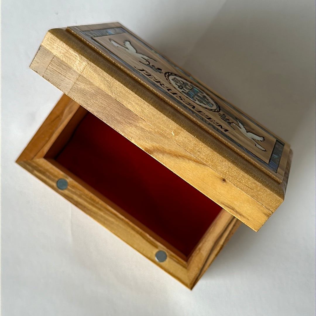 Jewelry/Rosary Box (Mother of Pearl)