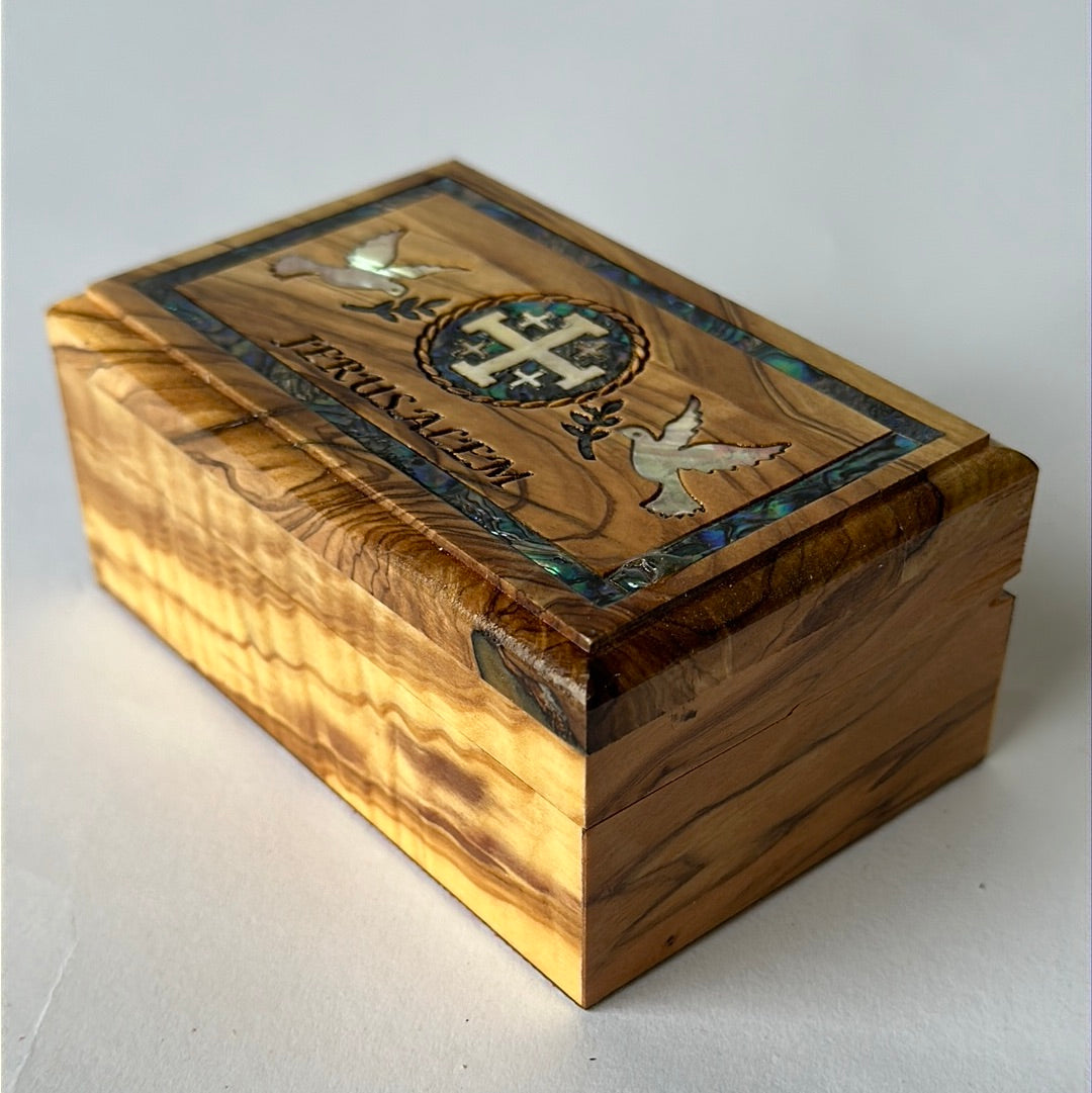 Jewelry/Rosary Box (Mother of Pearl)